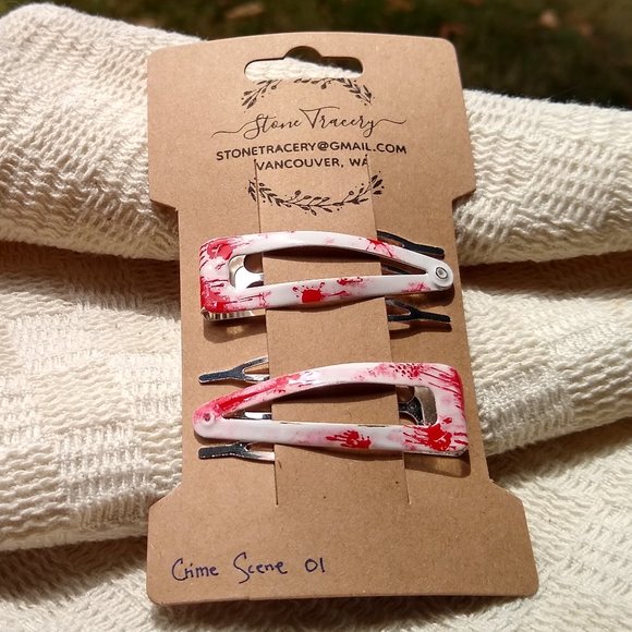 Pair of Hand Painted Double Grip Hair Snap Comb Clips - True Crime 01 - Picture 1 of 2